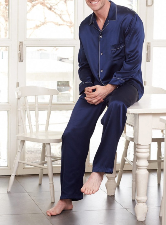 Pajamas mens silk sale