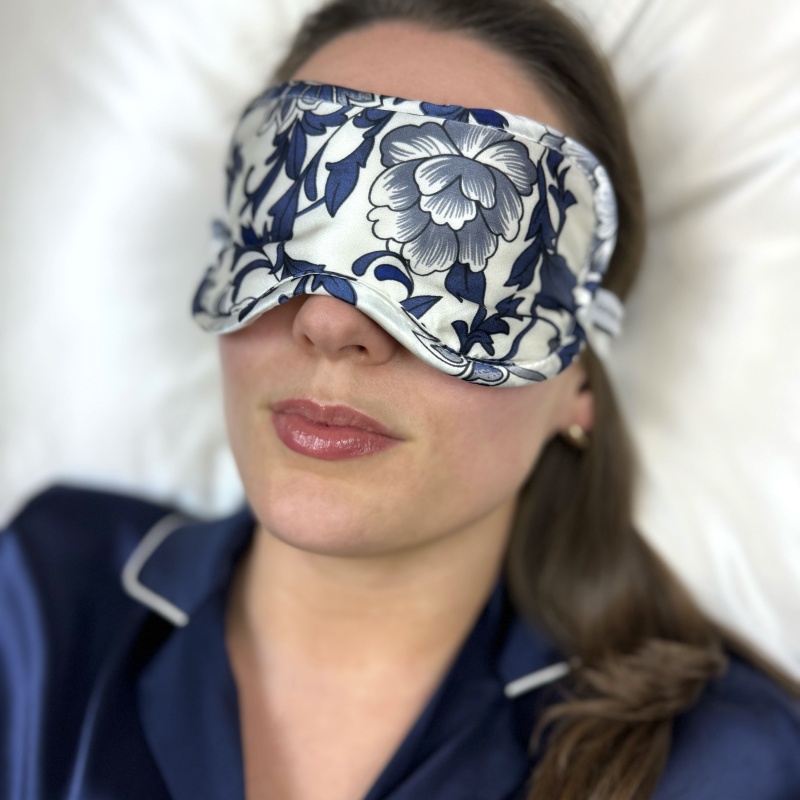 Silk Sleep Eye Mask - Porcelain 