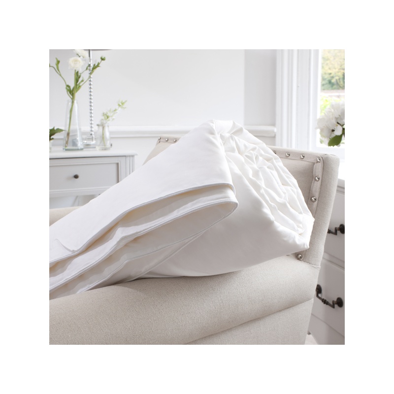 4 Tog Silk-Filled Duvet for Summer